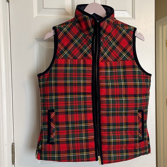 J.Crew Red Green Tartan Plaid Zip-Up Mountain Puffer Vest Velvet Trim S NWOT